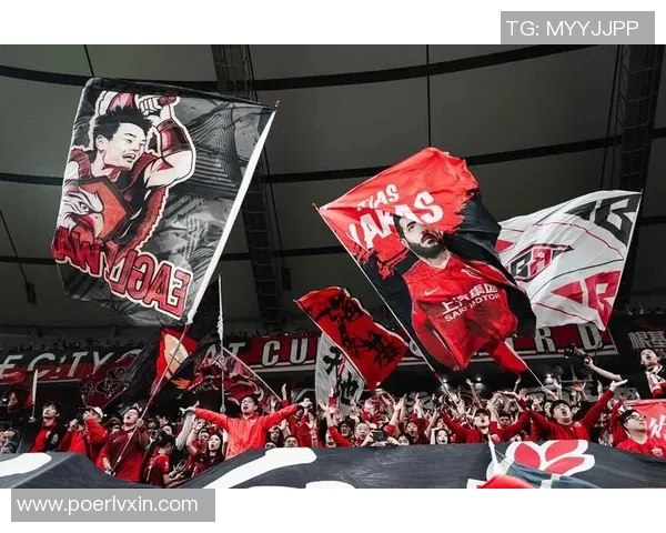 上海足球队的转型之路:从传统到现代的全面革新探索与实践 上海足球队的转型之路:从传统到现代的全面革新探索与实践