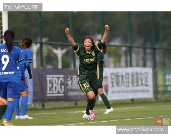 足球明星的漳州女友身份揭秘引发热议她究竟是谁让人好奇不已 足球明星的漳州女友身份揭秘引发热议她究竟是谁让人好奇不已